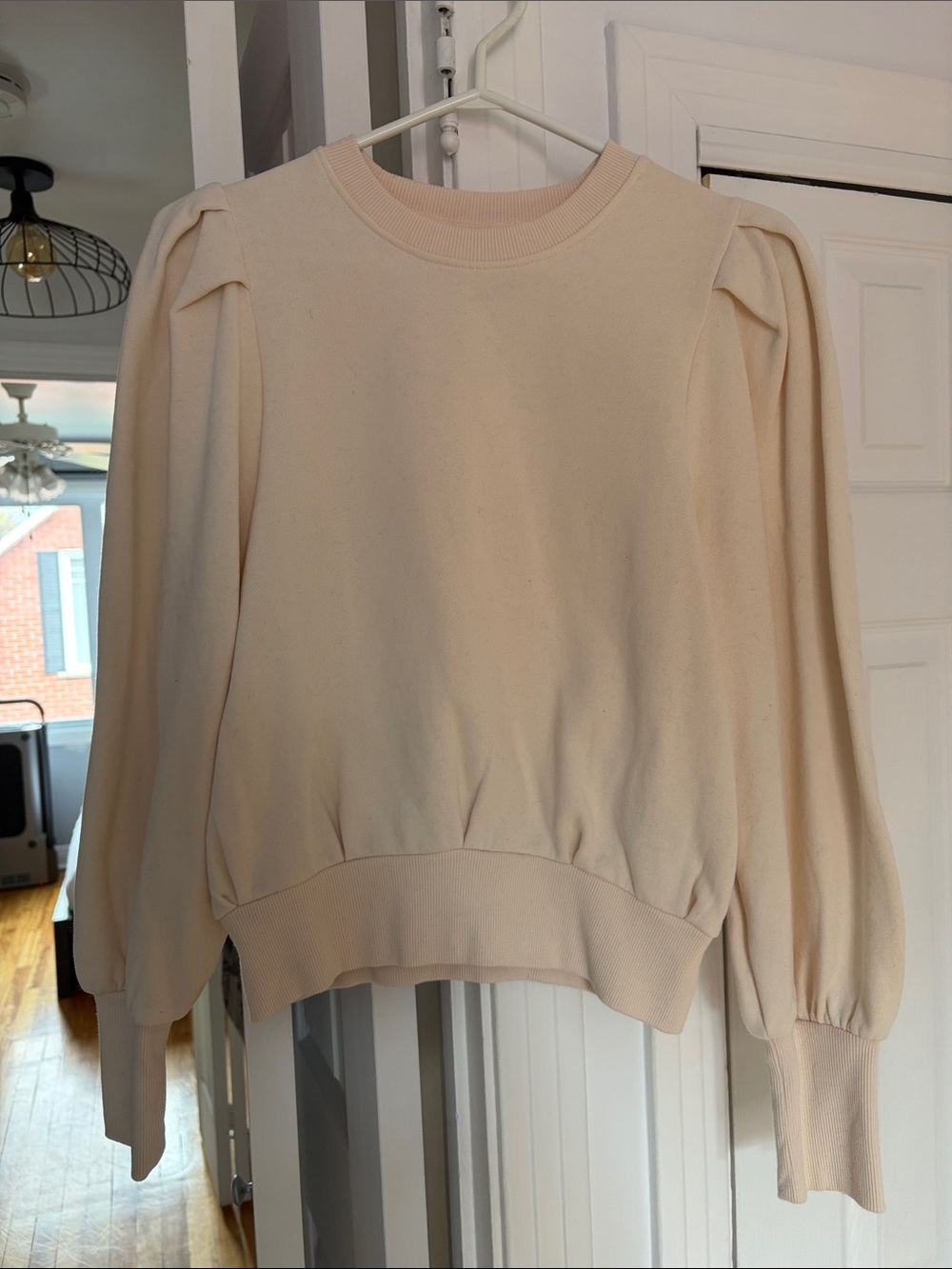 ICONE Soft Cream Crewneck Sweatshirt